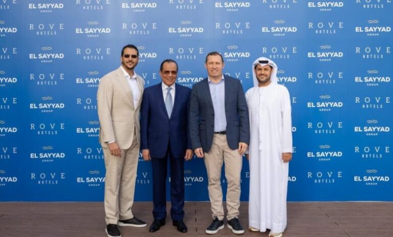 تحالف لبناء فندق بالشيخ زايد