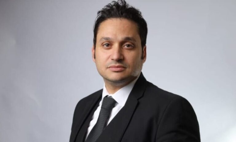 إيهاب عم العضو المنتدب لشركة قسطلي