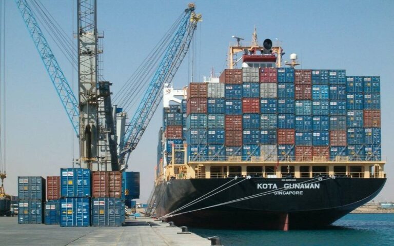 حاويات بحرية