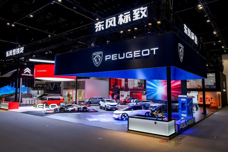PEUGEOT